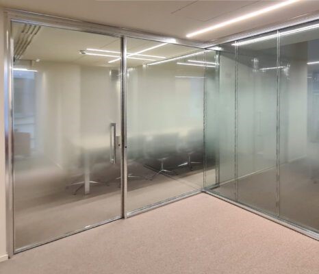 3M FASARA CLOUD - EASY GLASS Pellicole Privacy di abitazioni private, fornitori di pellicole su  Milano e Provincia